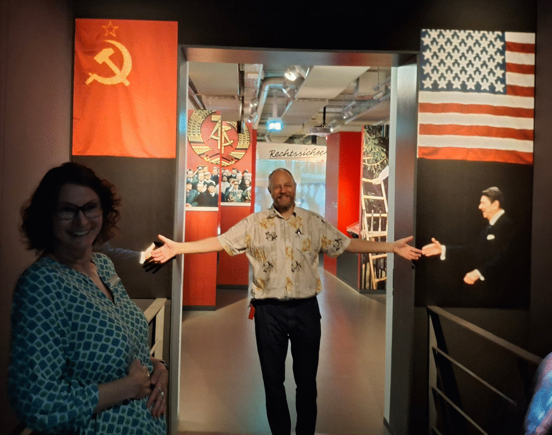 Führung im Zeitgeschichtlichen Forum Leipzig. Foto: Team WissensSpuren.